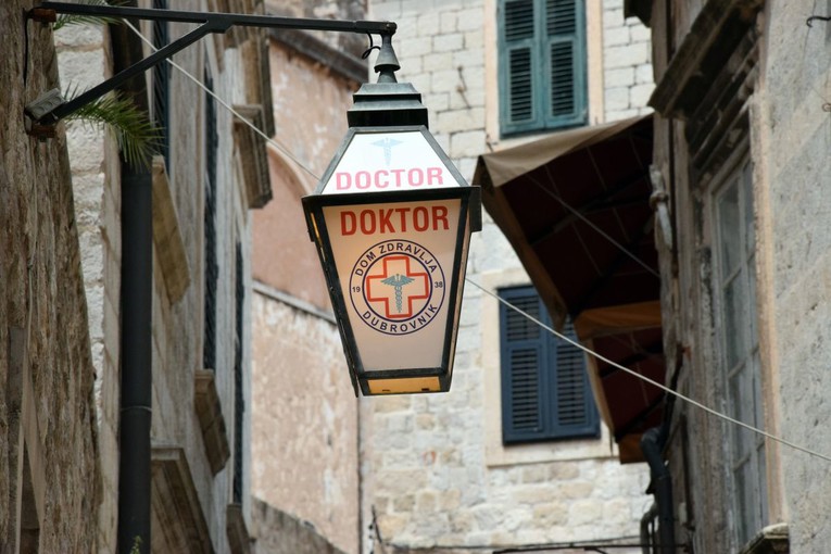 Hrvatska otvara rekordne 62 turističke ambulante. Uloženo 620.000 eura