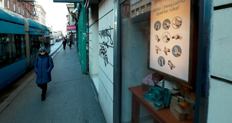Usred situacije s koronavirusom dućan u centru Zagreba privukao pažnju natpisom