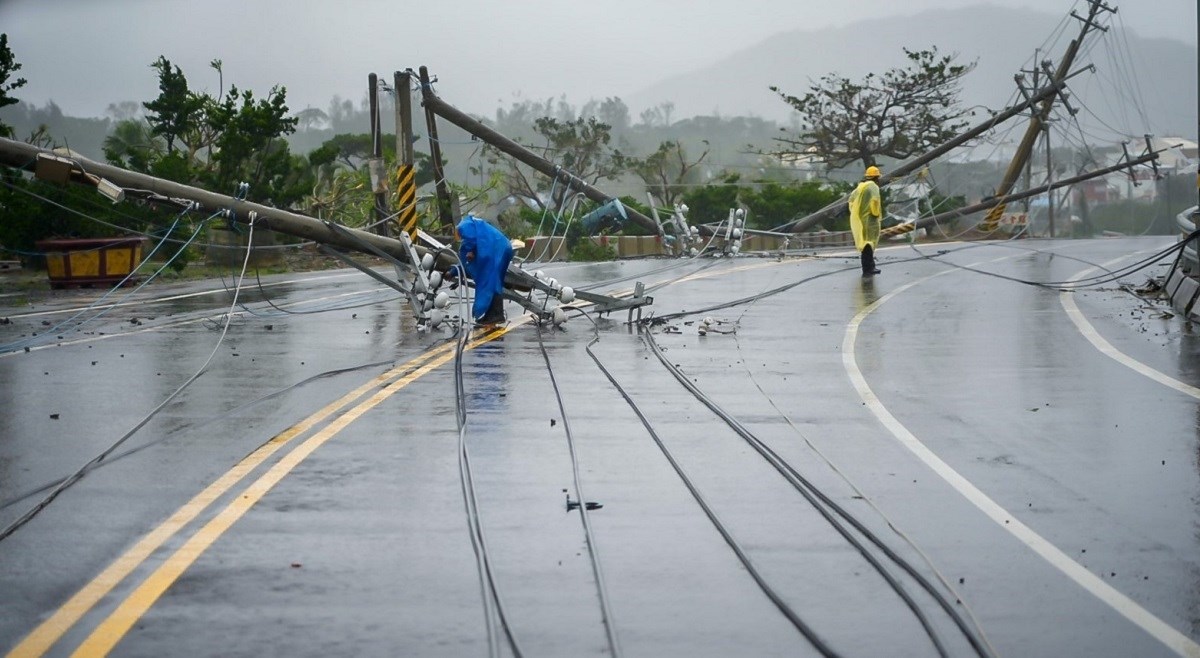 Na Tajvanu zabilježen treći najsnažniji udar vjetra u povijesti mjerenja