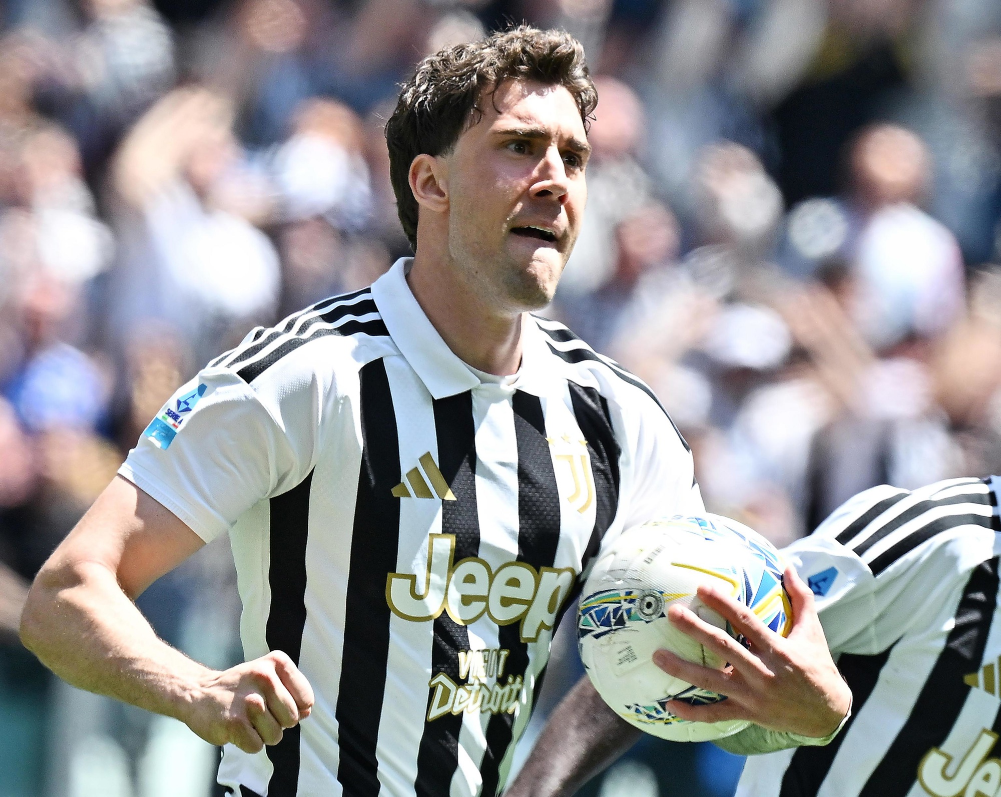 Top transferi: Vlahović završio iznenađujući transfer, uskoro potpisuje