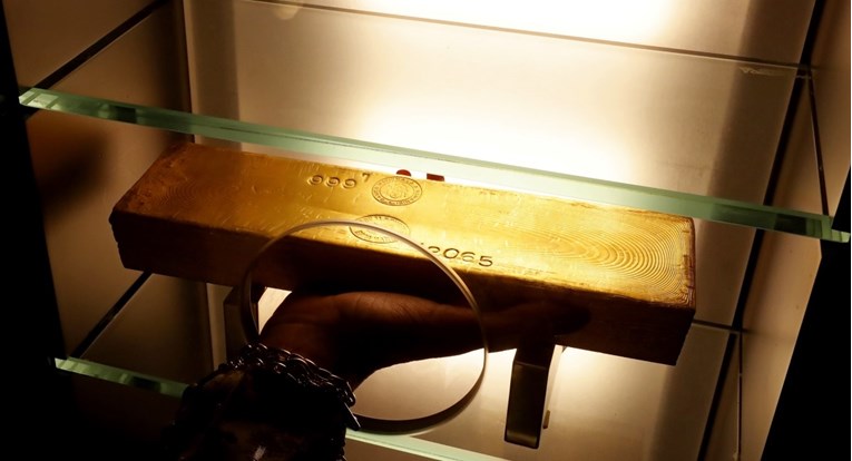 Cijene zlata prešle 3100 dolara