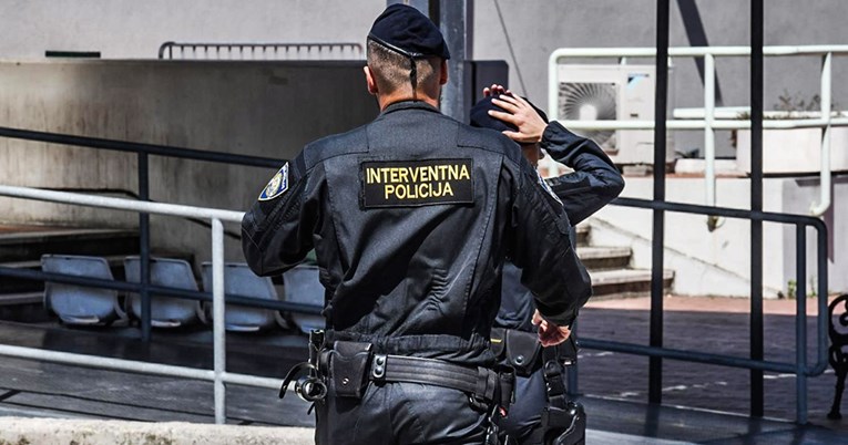 U Dalmaciji uhićeno 10-ak Hrvata i Talijana, švercali prstace. Doznajemo detalje