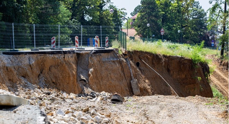 FOTO Pogledajte kako izgleda veliko klizište na Pantovčaku