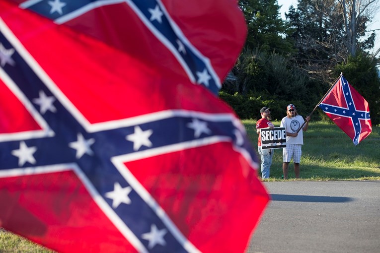 Trump o zastavi Konfederacije: Ljudi koji je ističu vole jug, to je sloboda govora