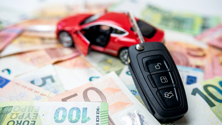 Auti nam stoje 90% vremena, a "gutaju" tisuće eura. Zato u Europi raste novi trend