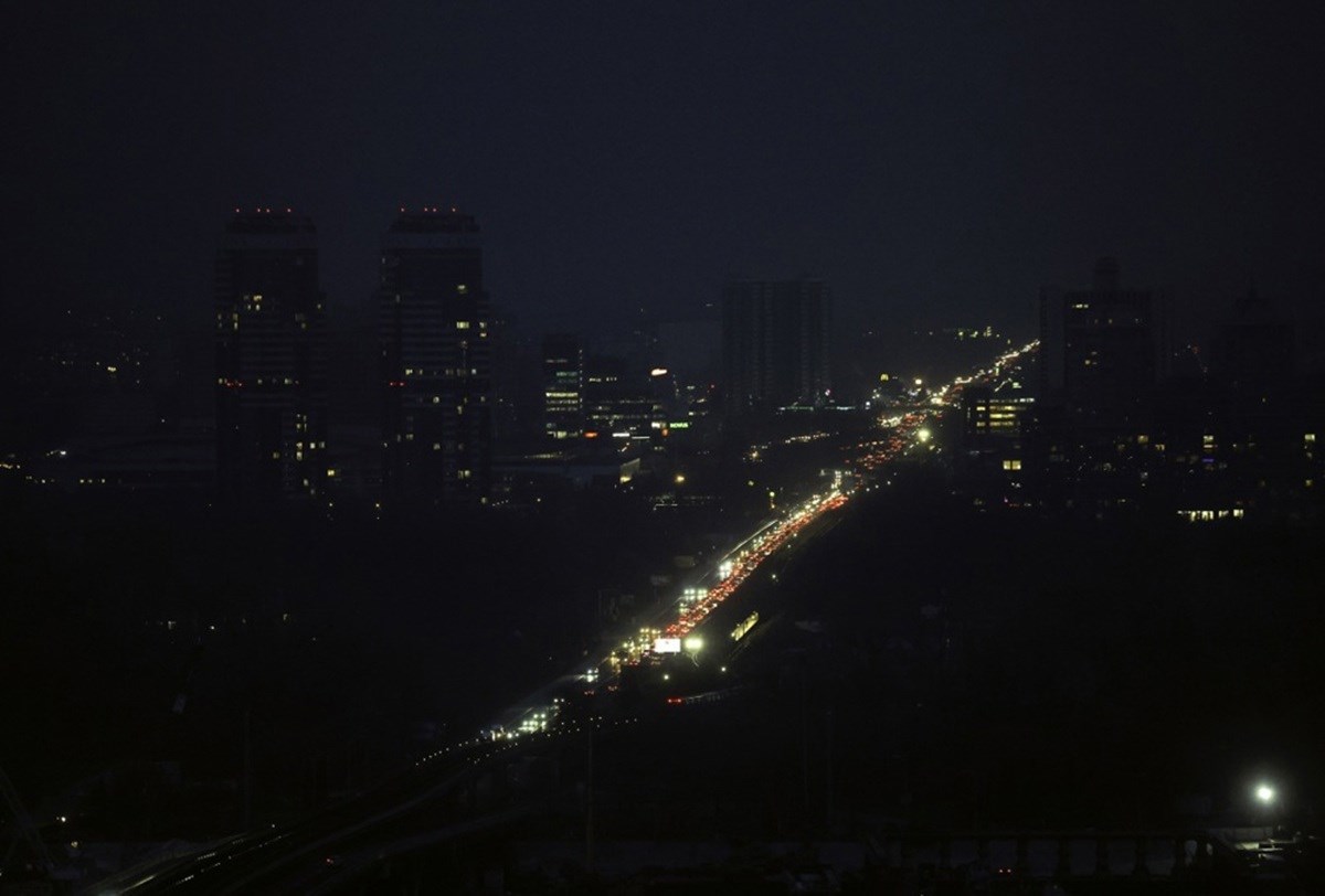 Milijun kućanstava u Ukrajini bez struje nakon žestokih ruskih napada