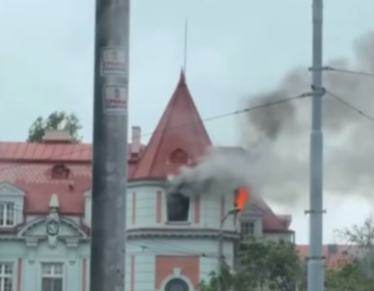 VIDEO Gorjela zgrada veleposlanstva Pakistana u Beogradu