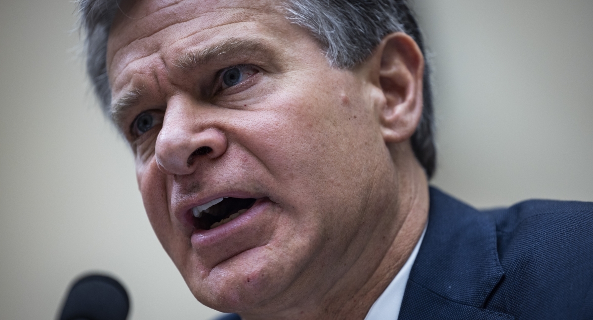 Šef FBI-a upozorio SAD i Zapad na teror kakav nije viđen od uspona ISIS-a