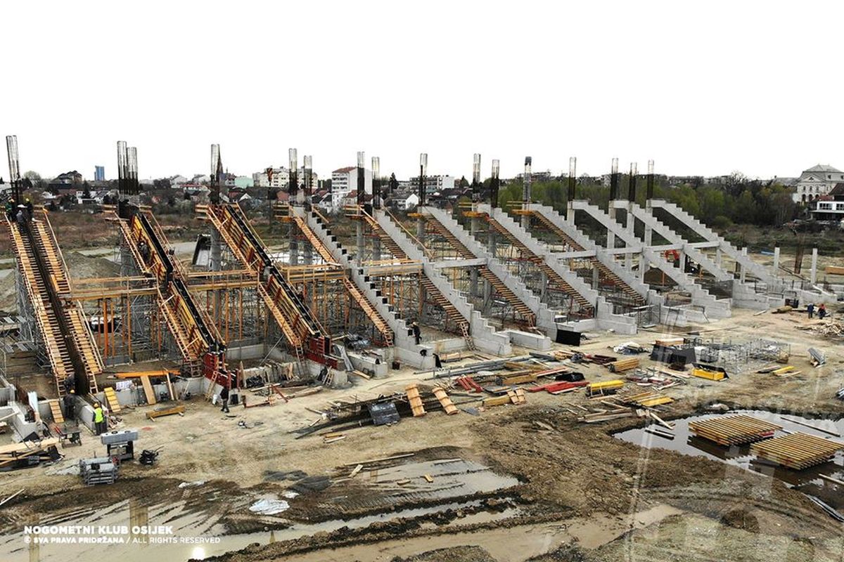 NK Osijek objavio nove slike Pampasa. Polako se dižu tribine na stadionu