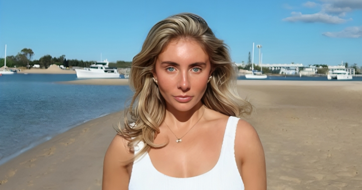 Oglasila se osoba koja tvrdi da je cinkala Bonnie Blue policiji, otkrila je i zašto