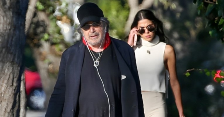 Evo koliku će alimentaciju Al Pacino (83) morati isplaćivati 54 godine mlađoj Noor