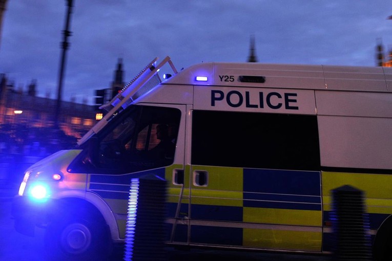 Objavio adrese kuća za smještaj azilanata u Britaniji. Nakon toga krenuli napadi 