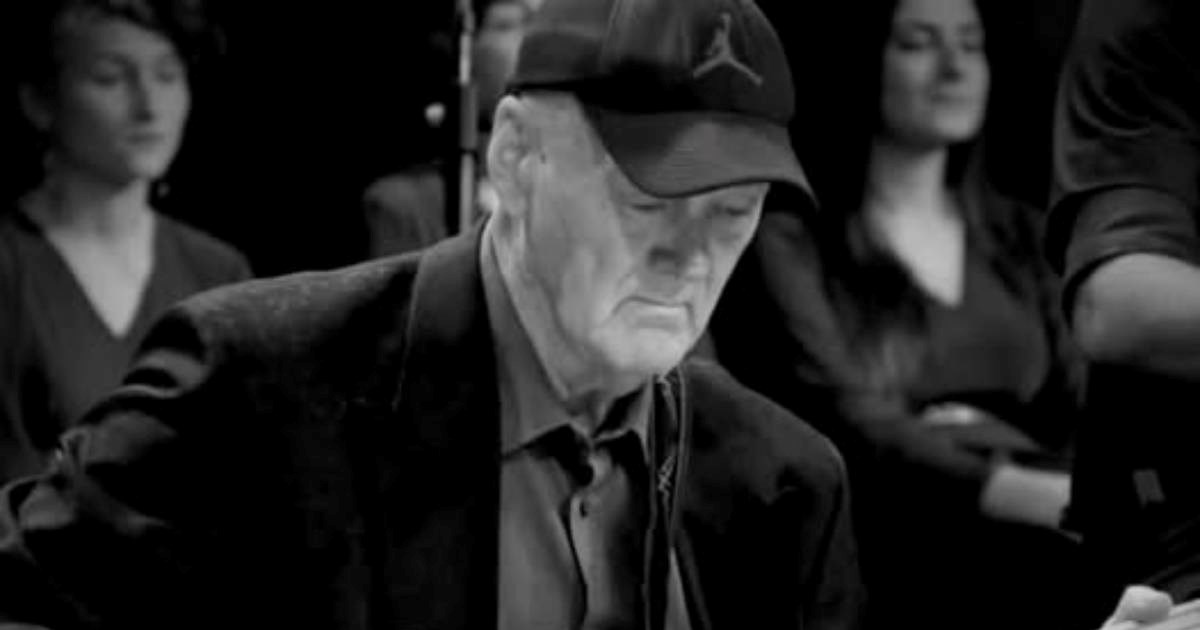 Umro je Ivica Vinković, legendarni basist sarajevske glazbene scene