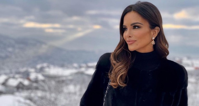 Severina objavila novi selfi, fanovi joj pišu da izgleda kao da ima 20 godina