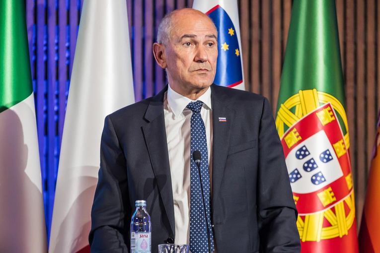 Janša: Očito je da ima problema s migracijskim rutama preko Sarajeva i Beograda