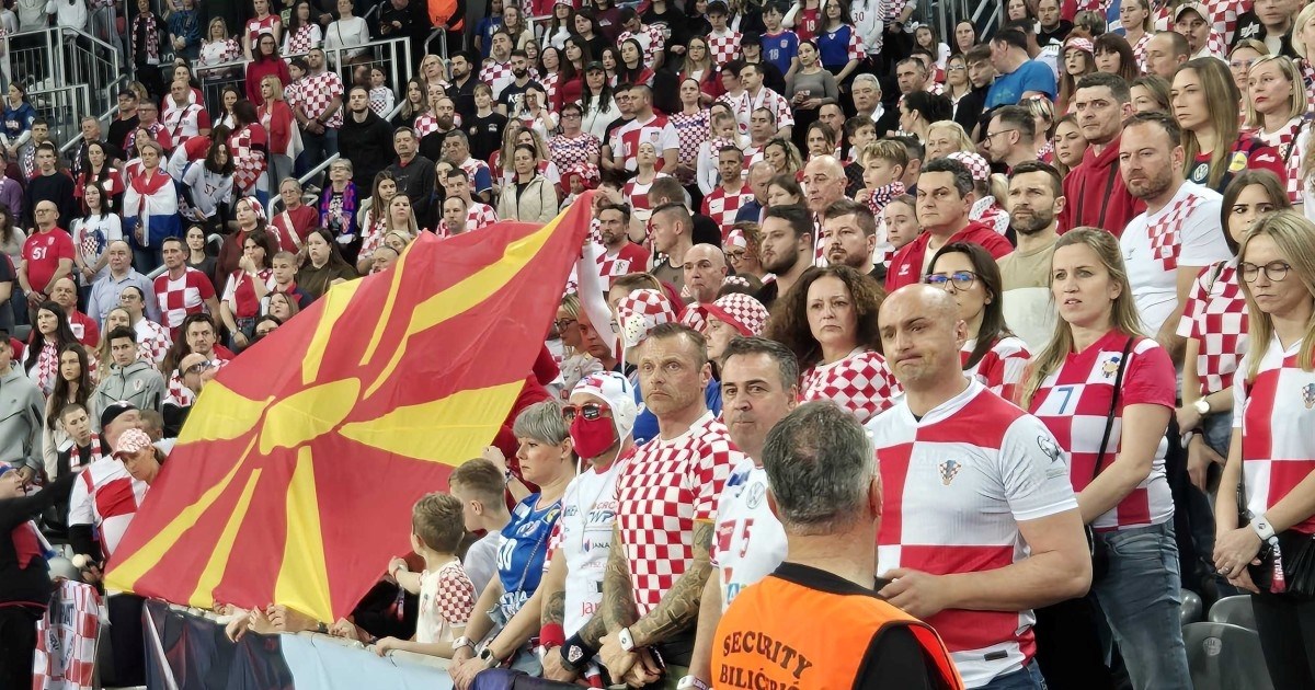 Utakmica Hrvatske prekinuta u 37. sekundi zbog minute šutnje za Makedoniju
