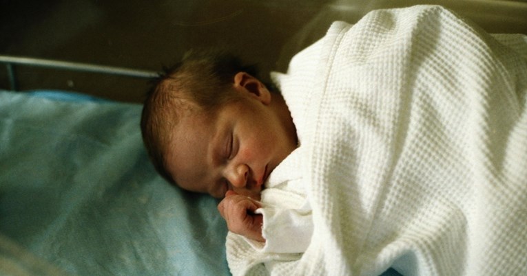 Ljudi se šokirali cijenom porođaja u SAD-u, naplaćuje se čak i držanje bebe