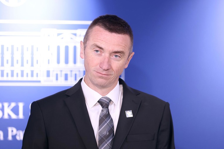 Penava: Osobno sam zamolio Dabru da podnese ostavku