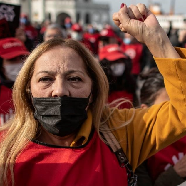 Tisuće prosvjednika u Istanbulu: "Vlada puni svoje džepove, a prazni naše"