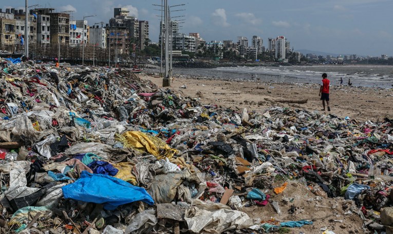 Multinacionalke glavni izvor plastičnog otpada na Zemlji, najviše Coca-Cola