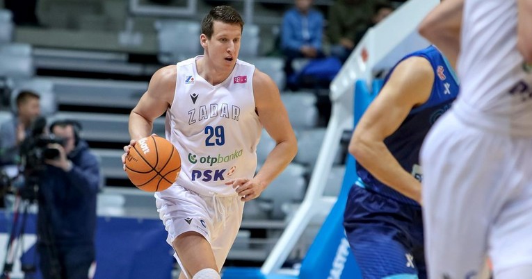 Zadar deklasirao Cibonu u Zagrebu, Božić briljirao