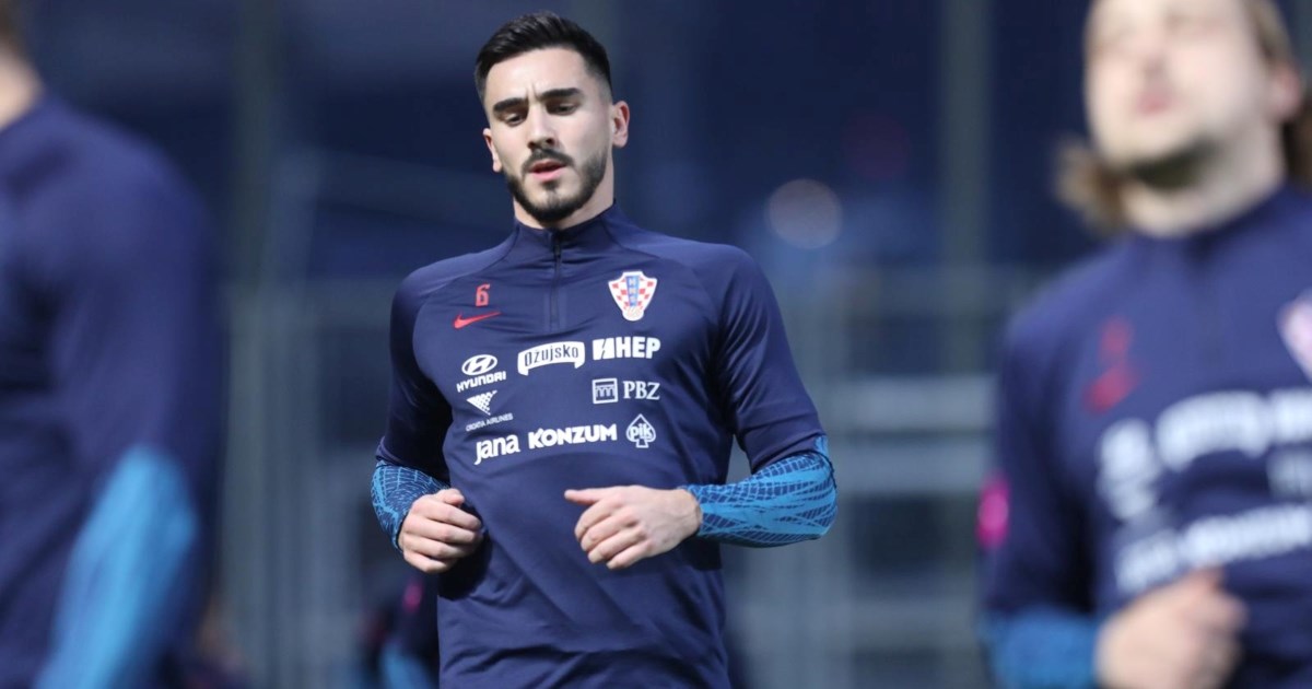 Transferi i glasine: Dinamo odbija ponude za Šutala. Neobična situacija oko Rebića