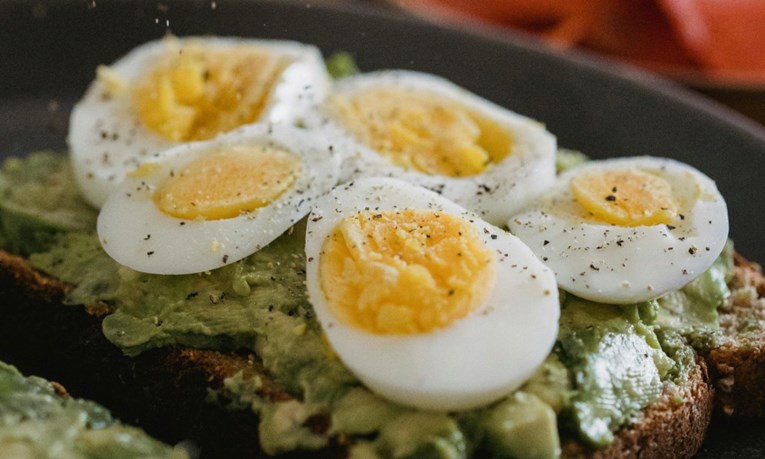 Dijetetičarke tvrde: Redovito jedite dvije namirnice prije spavanja za zdravlje mozga