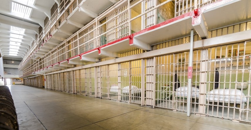 Zatvorenik u SAD-u spržen nasmrt u pregrijanoj zatvorskoj ćeliji