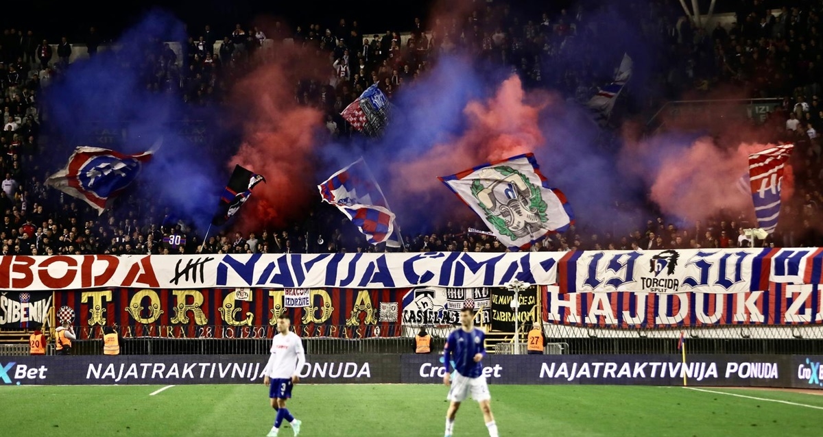 Hajduk časti navijače. Ulaznica za sve tribine po 50 kuna