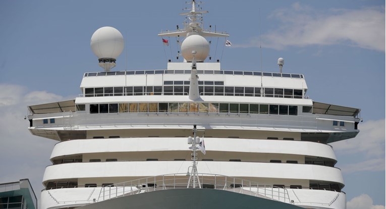 Na talijanskom kruzeru u Japanu 48 zaraženih