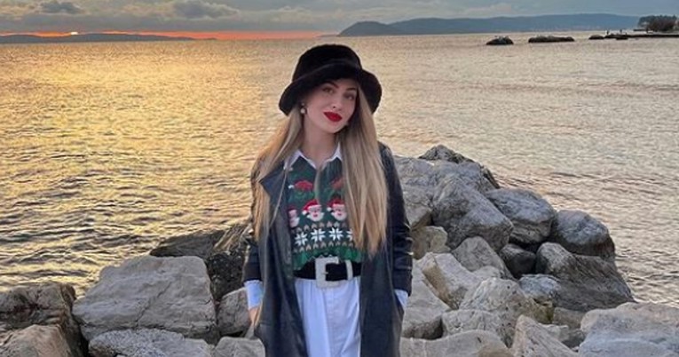 Albina pozirala ispred dubrovačkih zidina, fotka oduševila njezine pratitelje