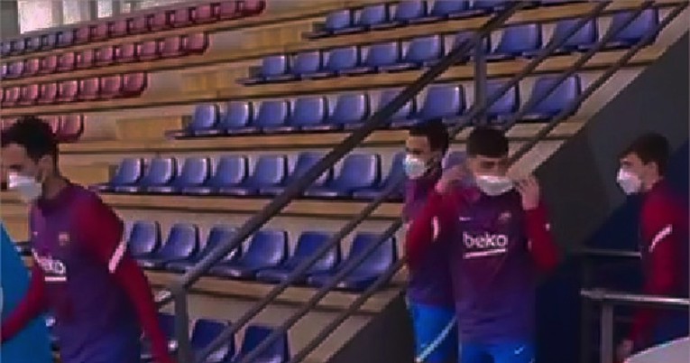 Koronavirus pokosio Barcelonu. Evo kako igrači izlaze na teren