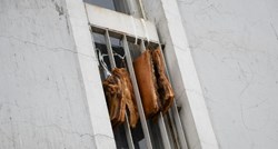 Bjelovarčanin na prozor stana u centru grada objesio slaninu i svinjske nogice