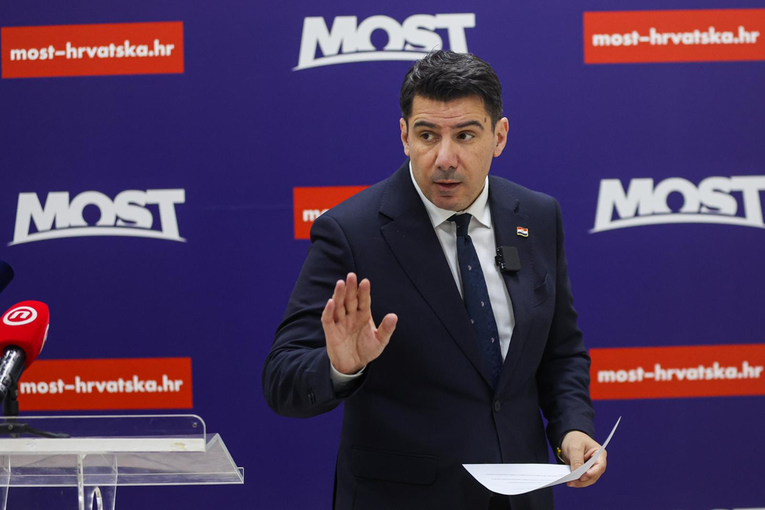 Grmoja: Grčka odgađa primjenu novog sustava kontrole granica. Zašto Hrvatska šuti?