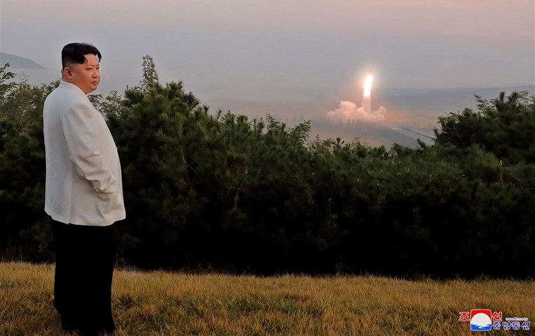 SAD: Sjeverna Koreja šalje granate Rusiji