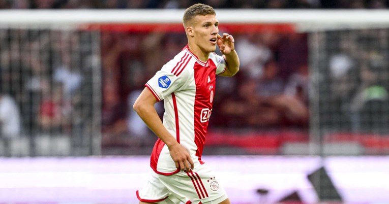 Hrvat dobio prve kritike u Ajaxu: "Šokirao me, mislio sam da je drugačiji igrač"