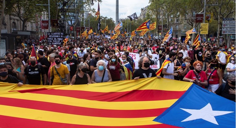 Počeli pregovori španjolskog premijera i čelnika Katalonije: "Imamo udaljene stavove"