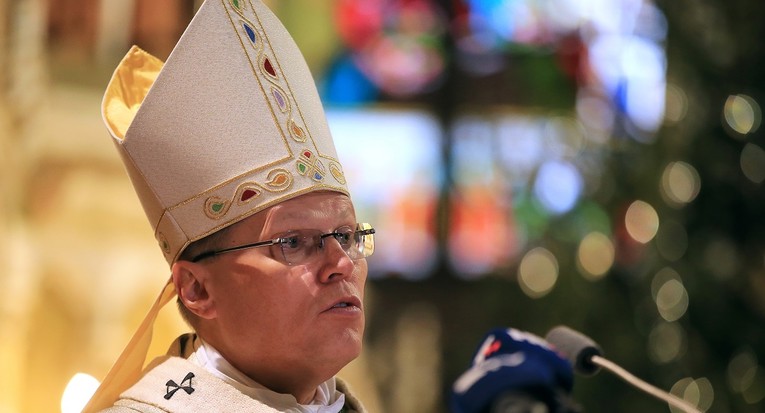 Nadbiskup Hranić: Usudio se biti čovjek u svijetu punom nečovječnosti