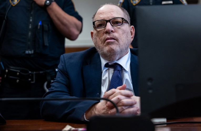 Harvey Weinstein ide na četvrto suđenje. Porota se opet nije mogla dogovoriti