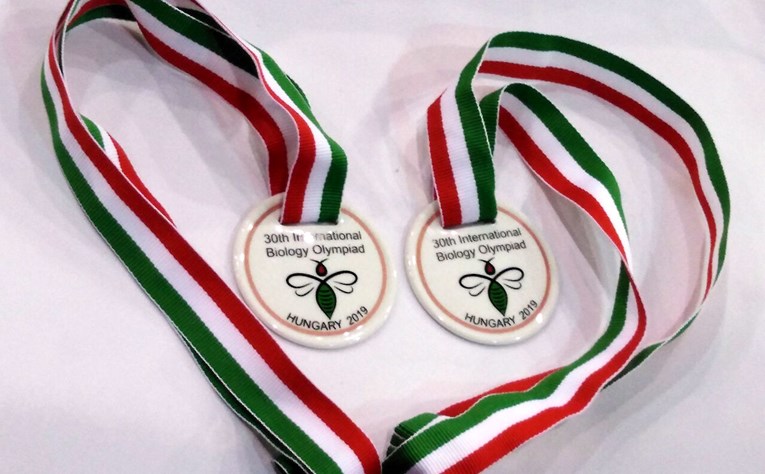 Hrvatski gimnazijalci osvojili dvije bronce na biološkoj olimpijadi u Mađarskoj