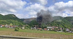 FOTO Zapalila se kuća kod Zaprešića, gust crni dim vidio se s autoceste