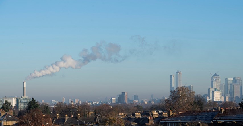 Velika Britanija ulaže u smanjenje emisija štetnih plinova