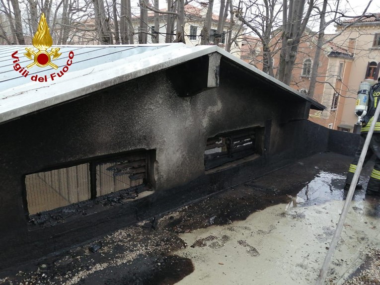 Zapalio se Paviljon Srbije na Venecijanskom bijenalu