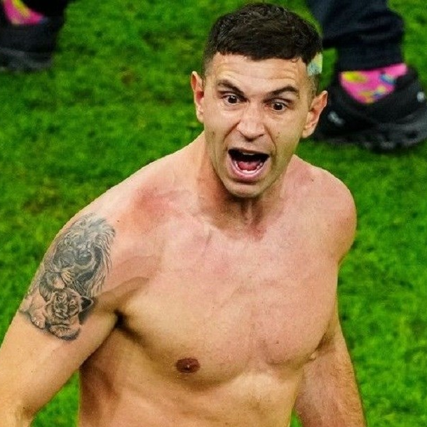 As Argentine rekao Van Gaalu "Jebo sam te, pederu". Prijeti mu suspenzija za Hrvatsku