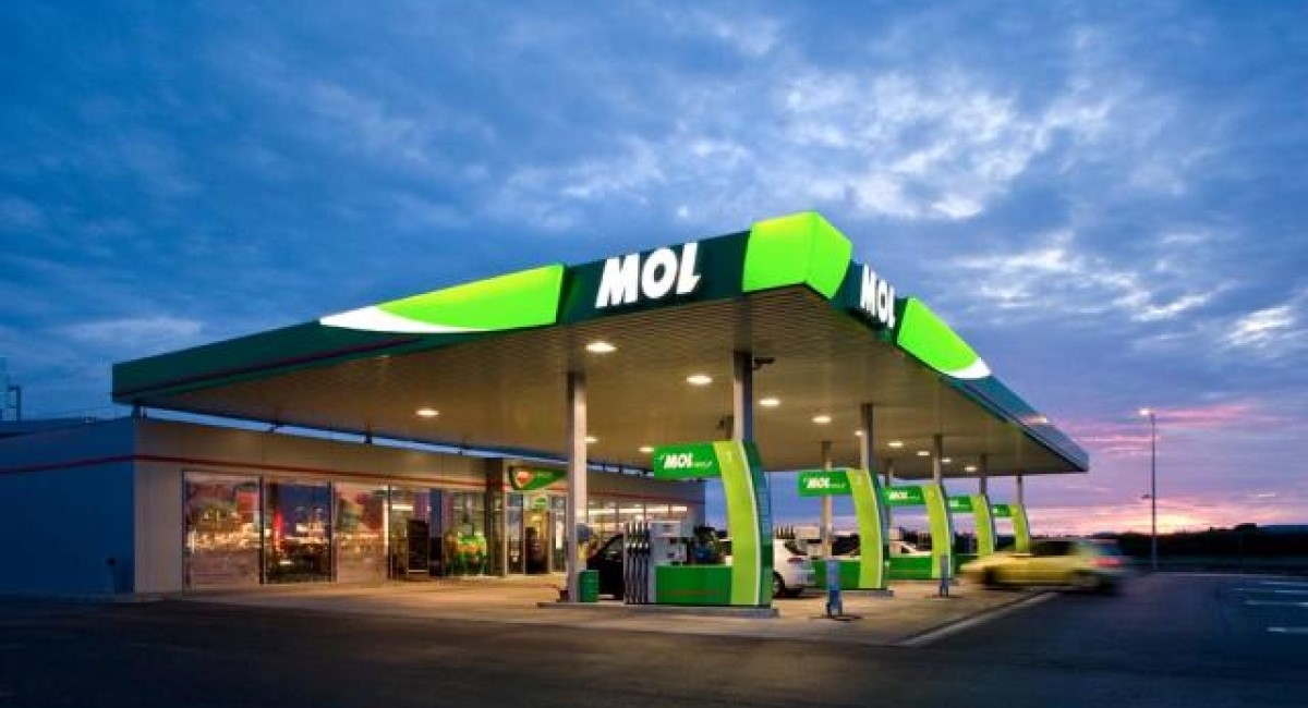 MOL kupuje više od 400 benzinskih postaja u Poljskoj