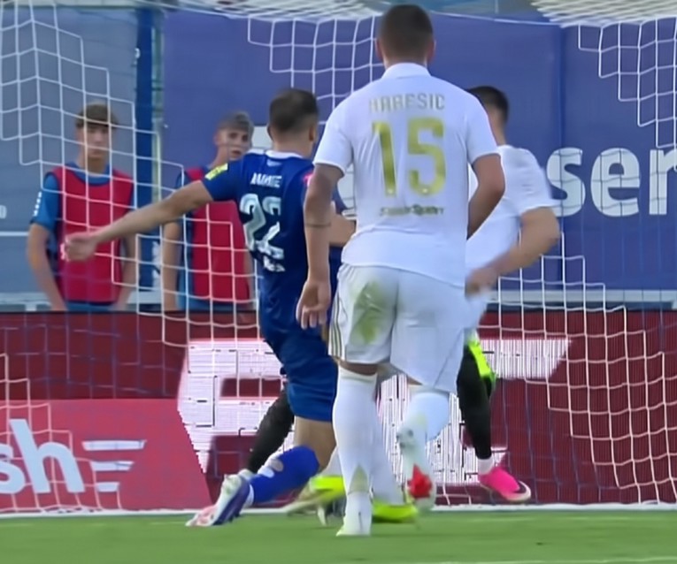 Je li sudac oštetio Varaždin za penal protiv Hajduka? Pogledajte spornu situaciju