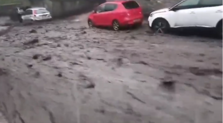 Dvije žene stradale u poplavama u Španjolskoj, sedam regija pod upozorenjem