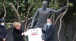 Hajduk otkrio spomenik svojoj legendi: Nadamo se boljim rezultatima