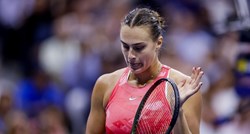 Prva tenisačica svijeta nakon poraza u finalu razbila reket u svlačionici