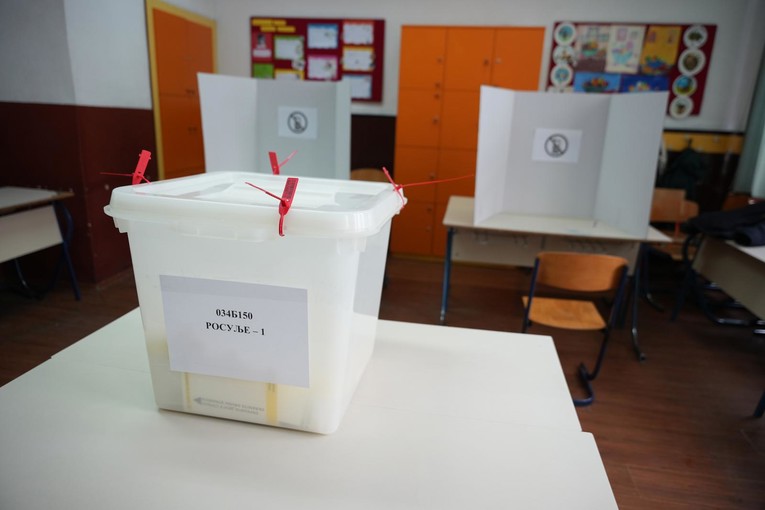 Raspisani izbori u BiH, uvode nove tehnologije. "Mrtvi ljudi više neće moći glasati"